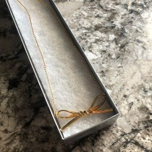 late spade gold bow necklace